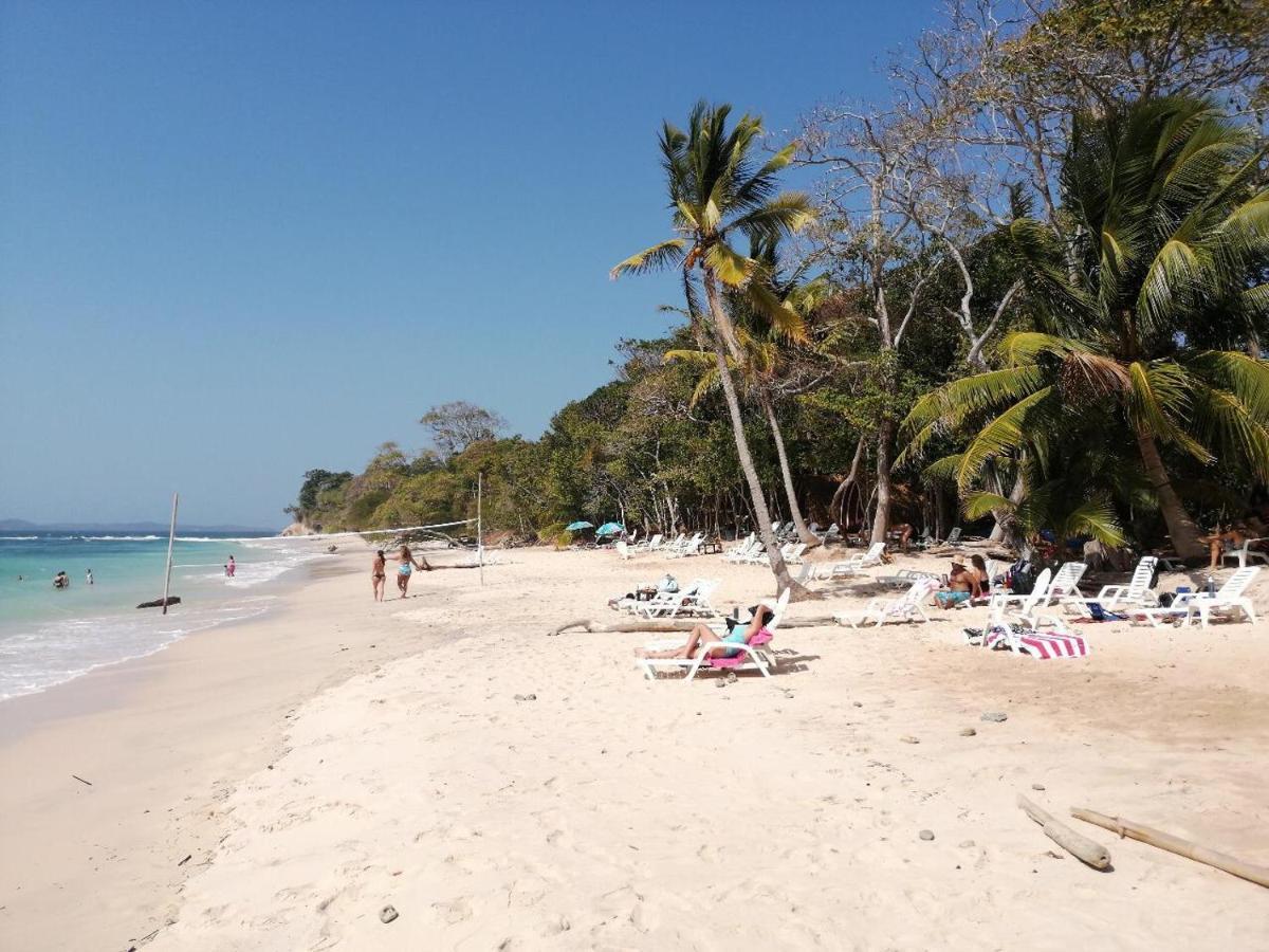 Sonny Island Resort Cabanas Frente Al Mar Punta Bajo Rico Luaran gambar