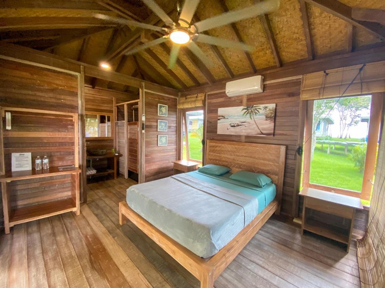 Sonny Island Resort Cabanas Frente Al Mar Punta Bajo Rico Luaran gambar