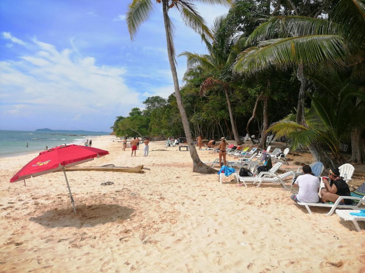 Sonny Island Resort Cabanas Frente Al Mar Punta Bajo Rico Luaran gambar